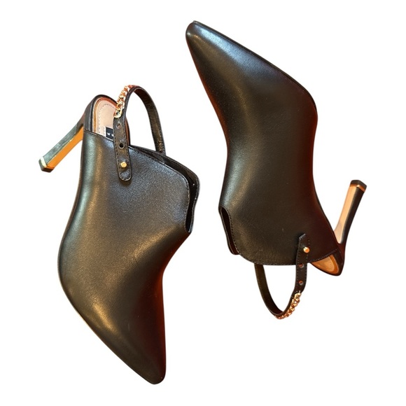 White House Black Market Black heeled mules size 8.5 gold chain accent EXC - Picture 5 of 6